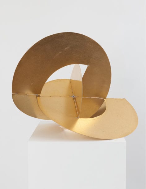 Lygia Clark's sculpture Bicho Parafuso sem fim (Md), 1962