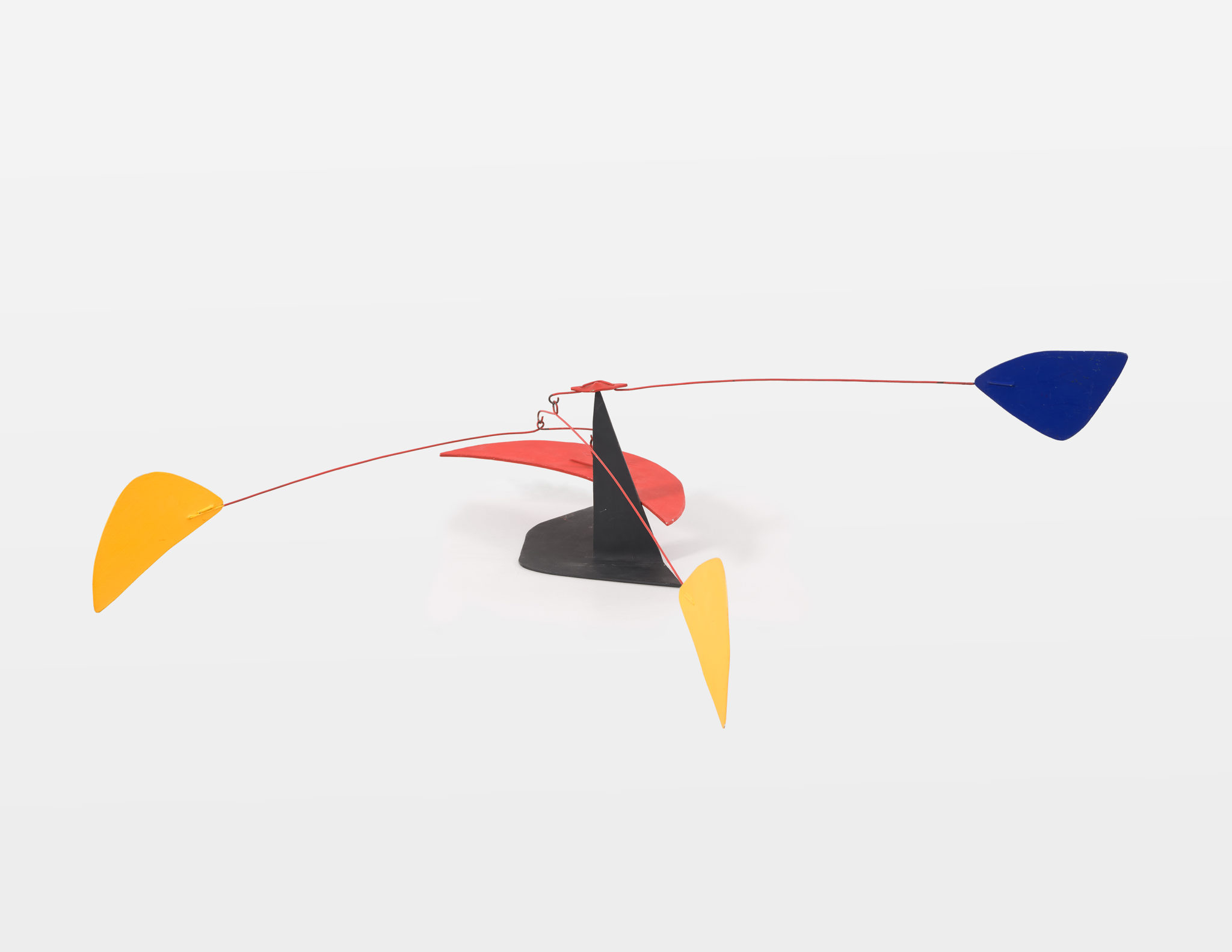 Alexander Calder's Low Three Feathers