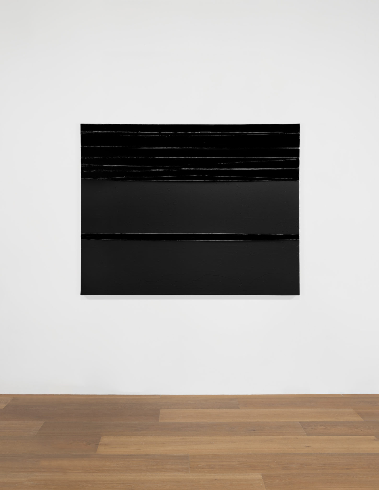 Installation view of Pierre Soulages's painting Peinture, 130 x 165 cm, 1 septembre 2019 (2019)