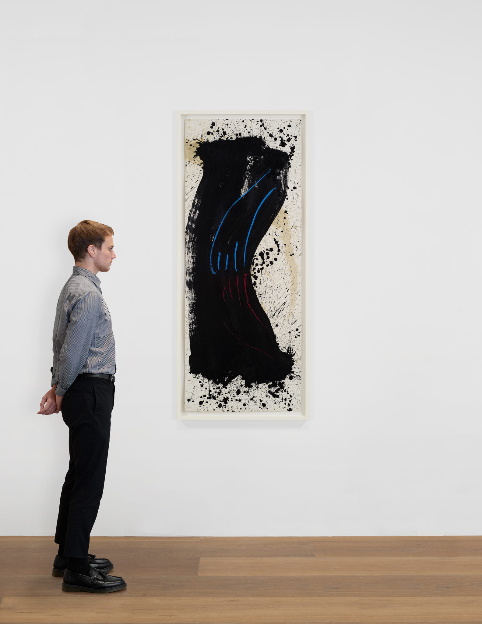 Scale view of Pat Steir's Untitled, 2010