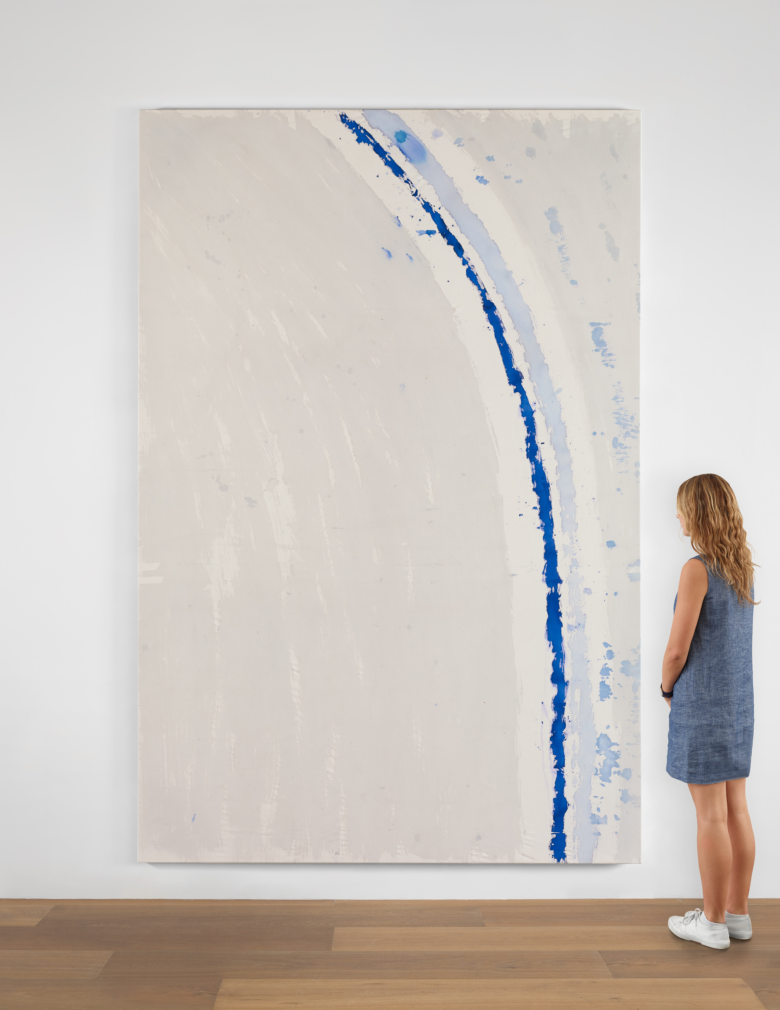 Scale view of Günther Uecker's painting "Lichtbogen," 2020