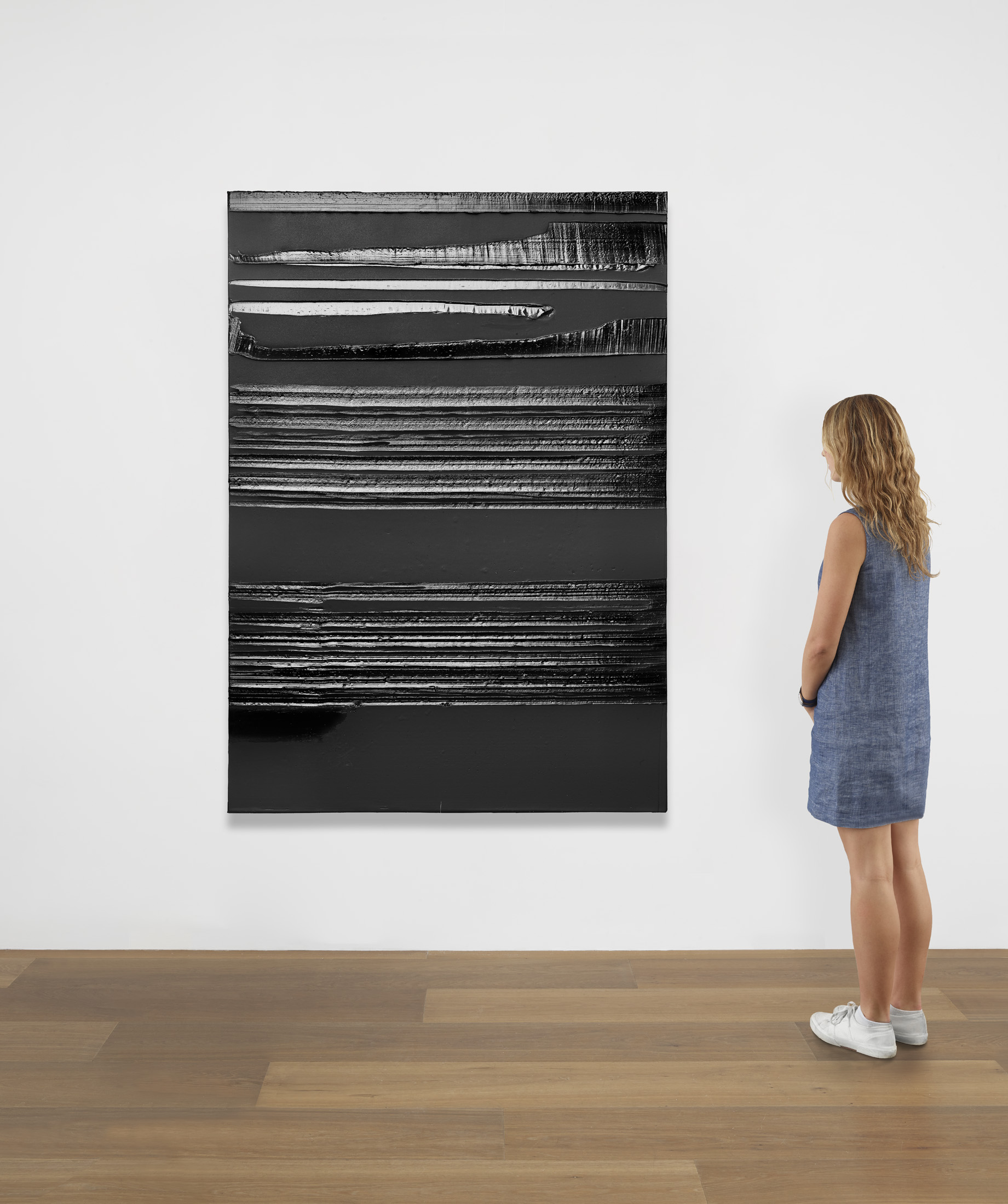 Scale view of Pierre Soulages’s Peinture 181 x 128 cm, 26 juillet 2020