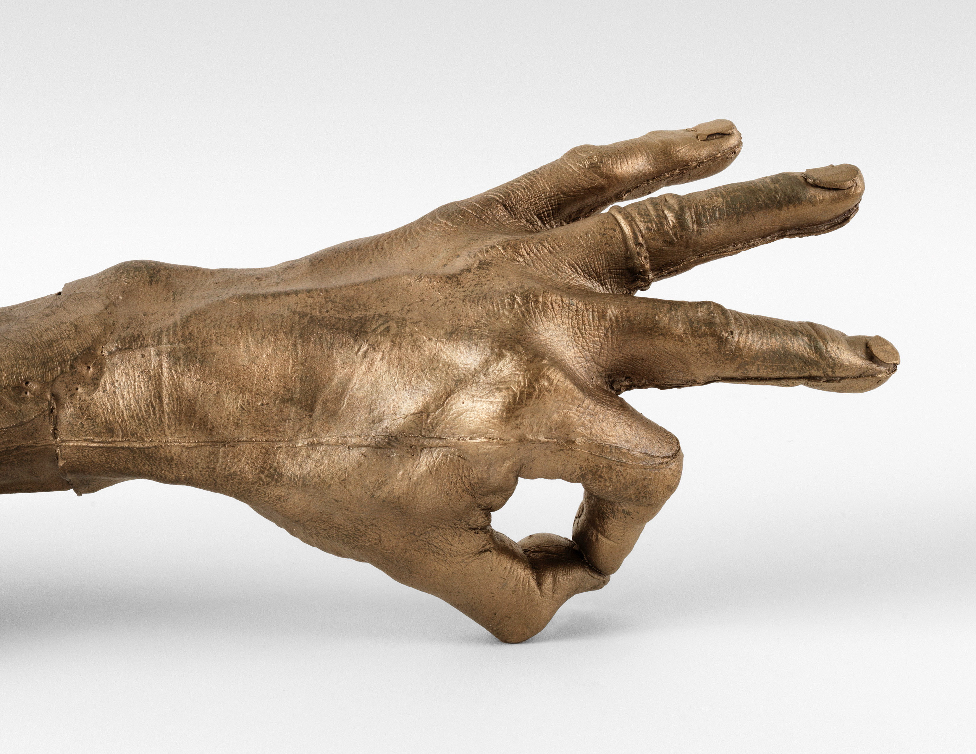 Detail view of Bruce Nauman's silicon bronze sculpture Hand Pair