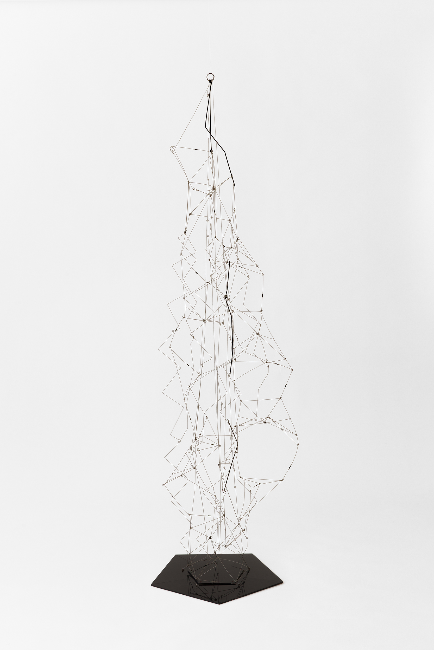 Gego's wire sculpture Chorro