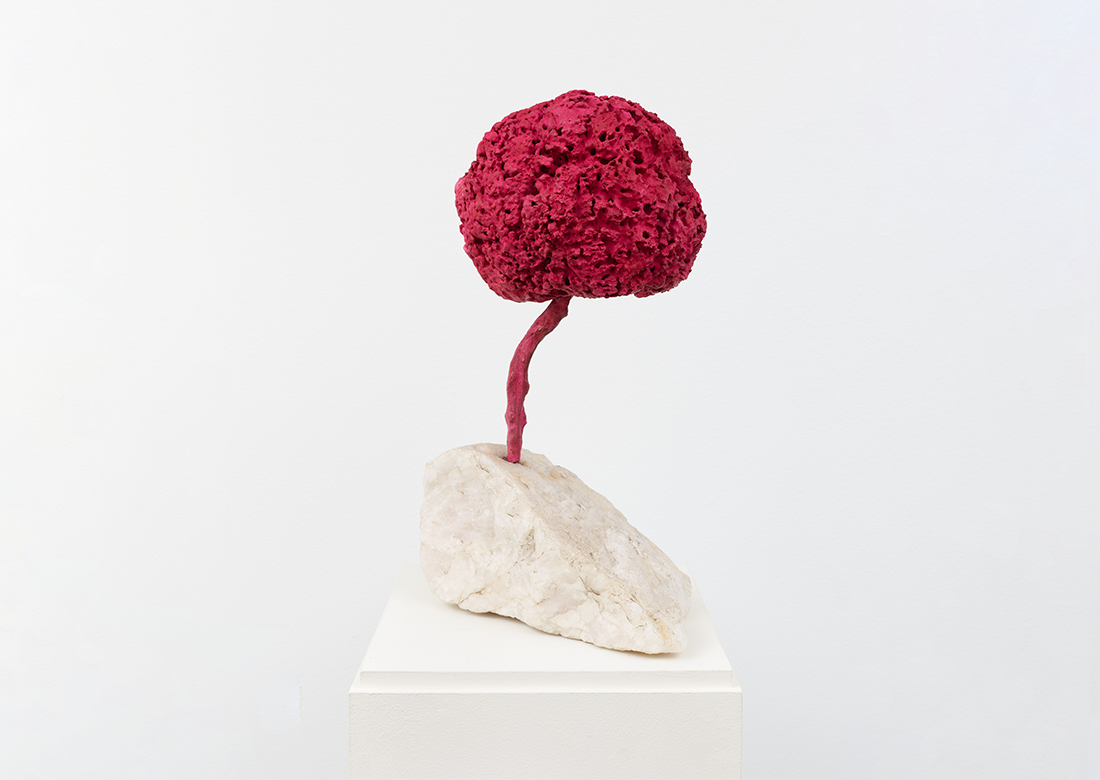 Yves : Sponge Reliefs　イヴ・クライン Archives - Yves Klein