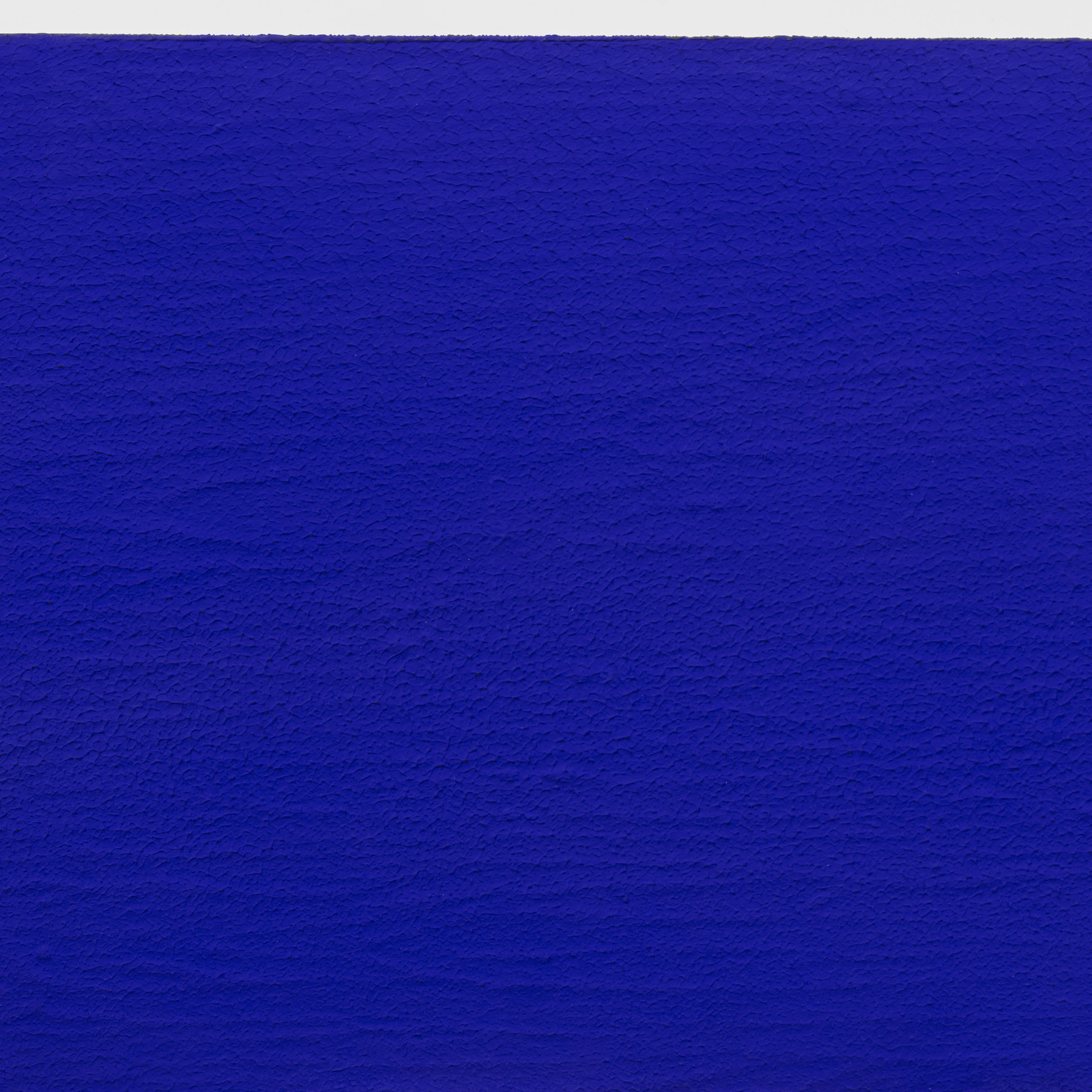 Detail view of Yves Klein's painting Monochrome bleu sans titre (IKB 231)