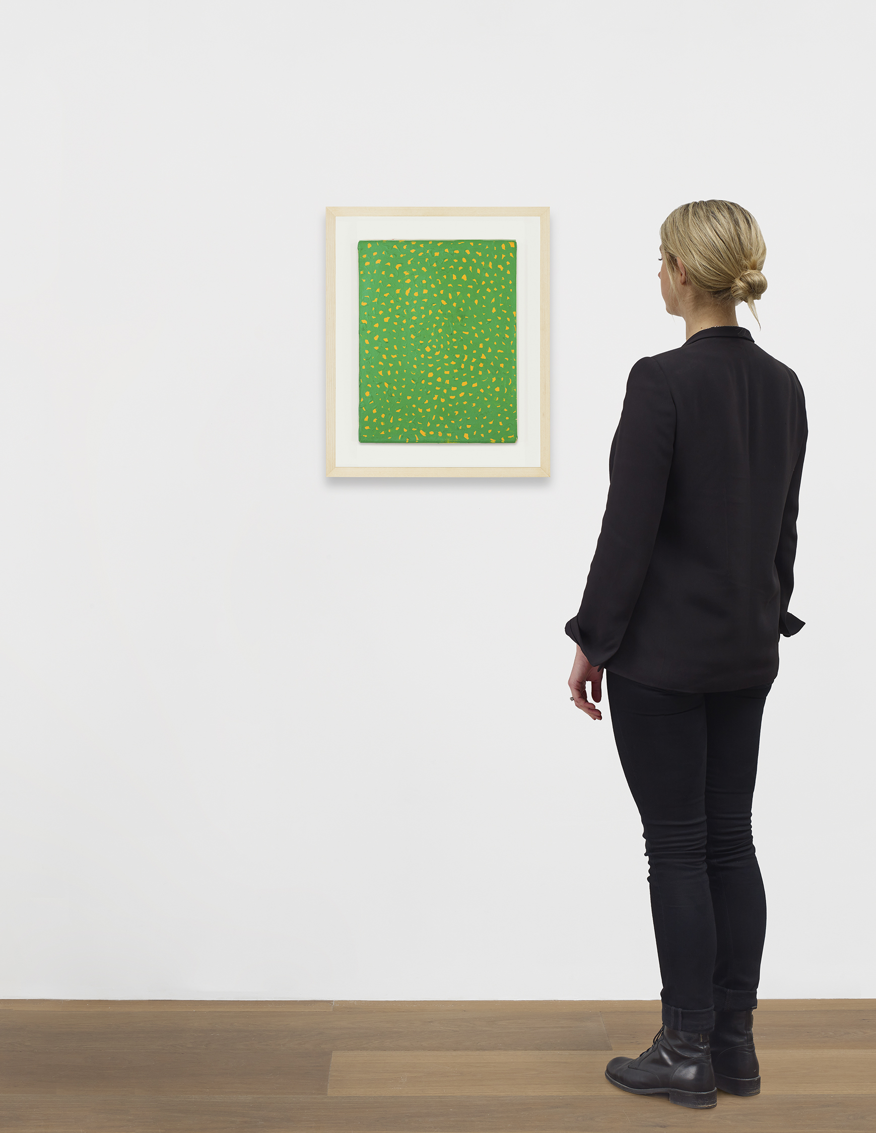 Scale view of Yayoi Kusama's painting Nets