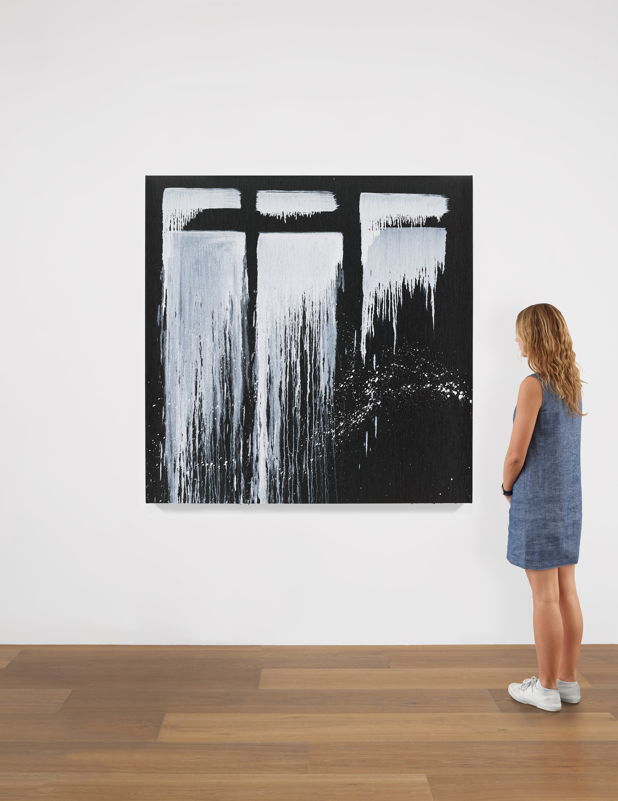 Scale view of Pat Steir's painting Untitled IV, 2019 (Taipei)