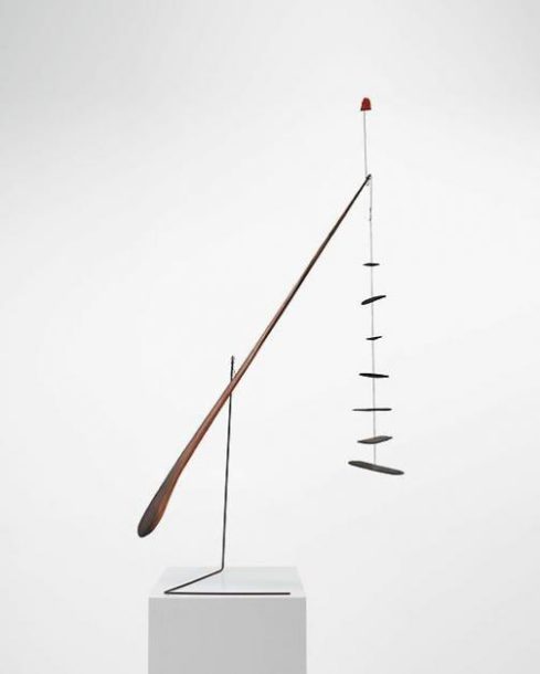 Image of Alexander Calder's sculpture Untitled