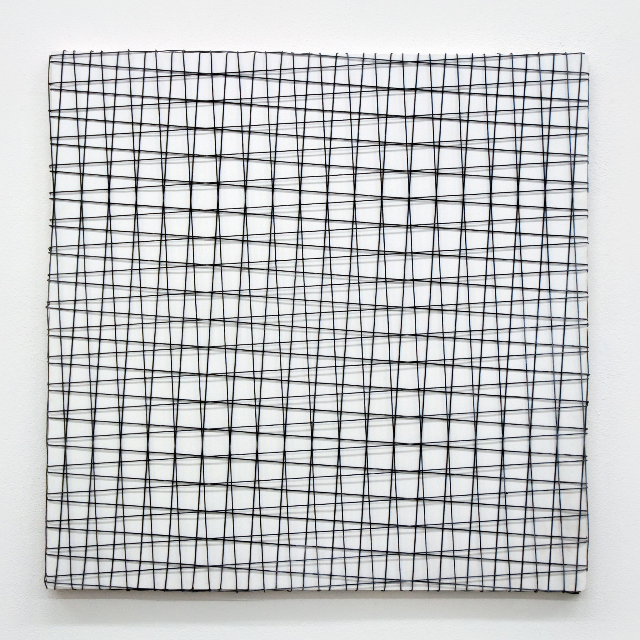 François Morellet's sculpture trames de grillage –4° +4°, 1978